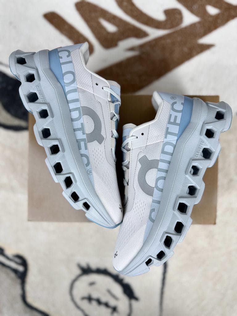 ON Cloudmonster スニーカー 24cm ホワイト/ブルー