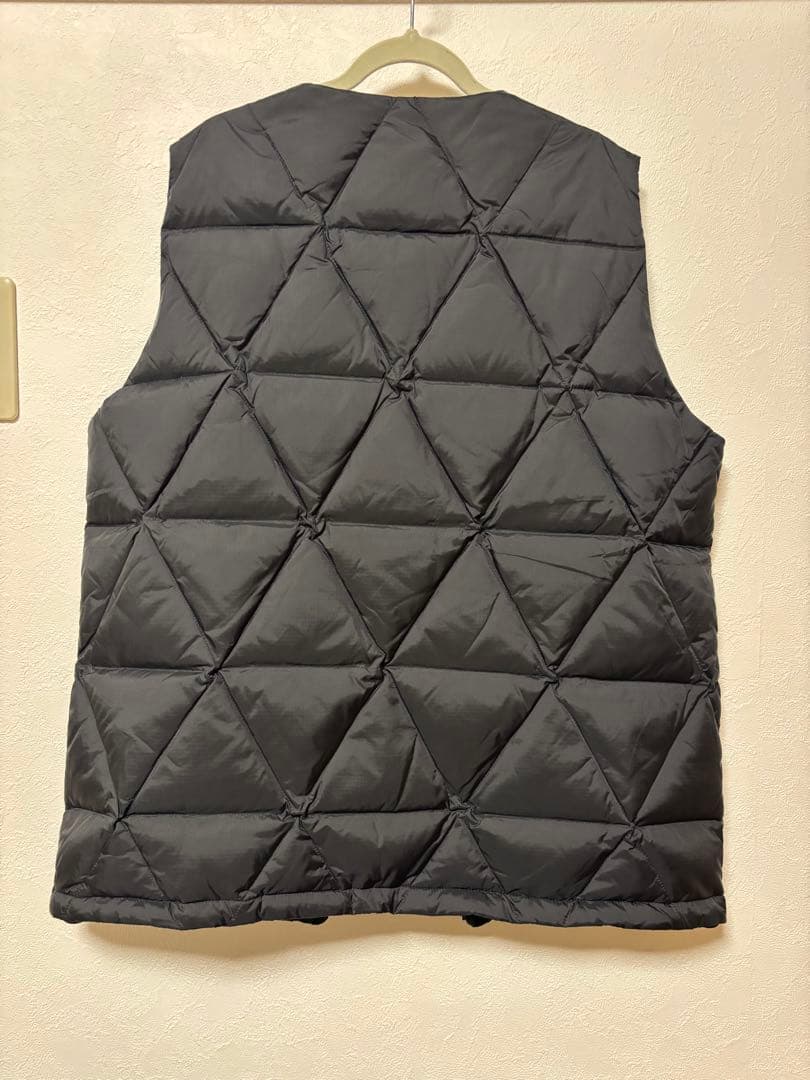 UNBIND アンバインド　新品未使用　完売品ダウンベスト　ブラック