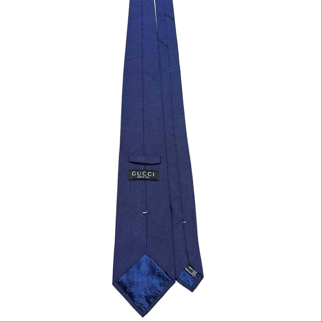 GUCCI グッチ　ネクタイ　ネイビー　無地　ソリッド　美品