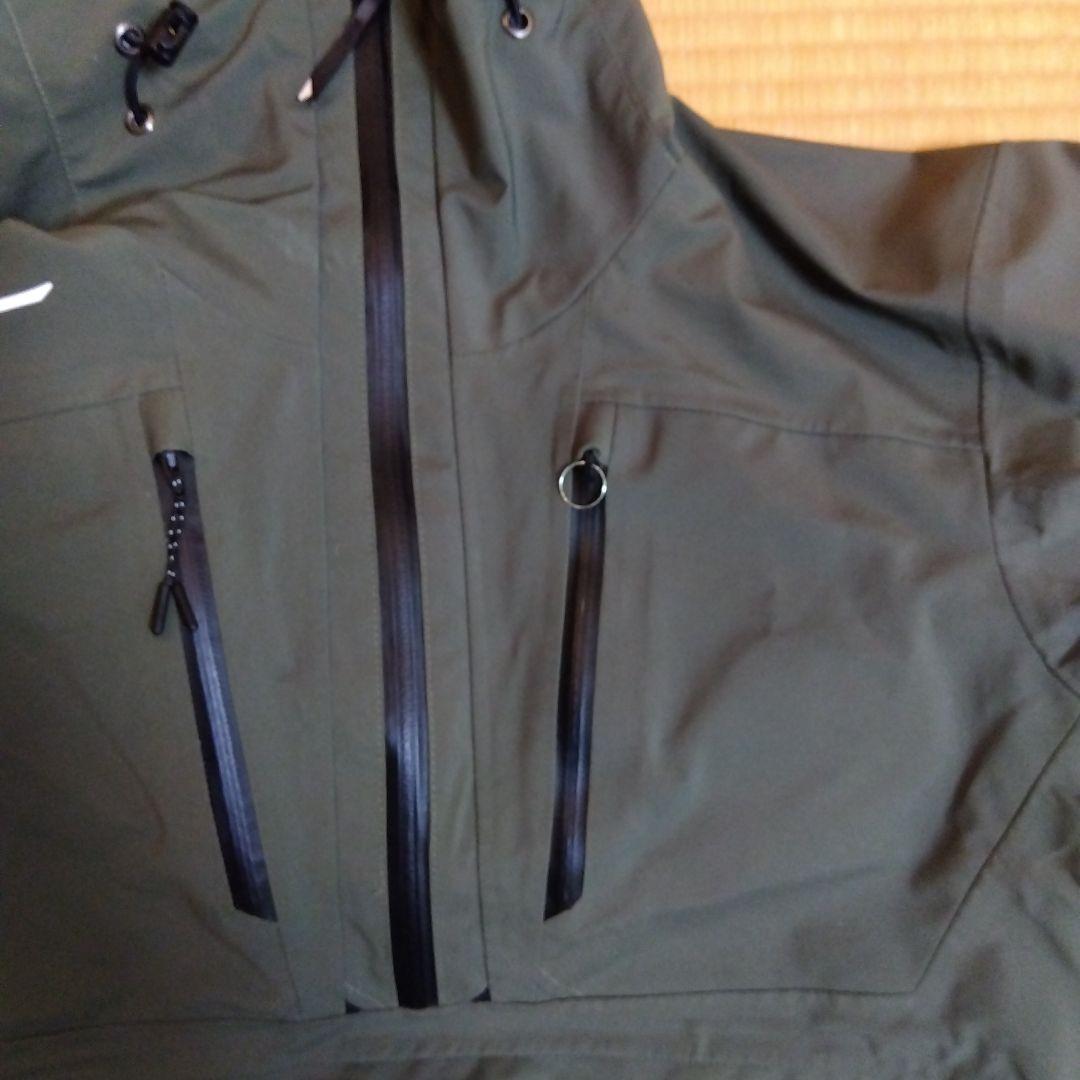 美品Mizuno スキーウェア 2025モデルオリーブグリーン