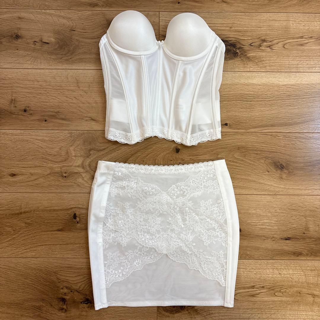 ★値下げ中★ブレストンコート　tveirブライダルインナー 2点セットMサイズ