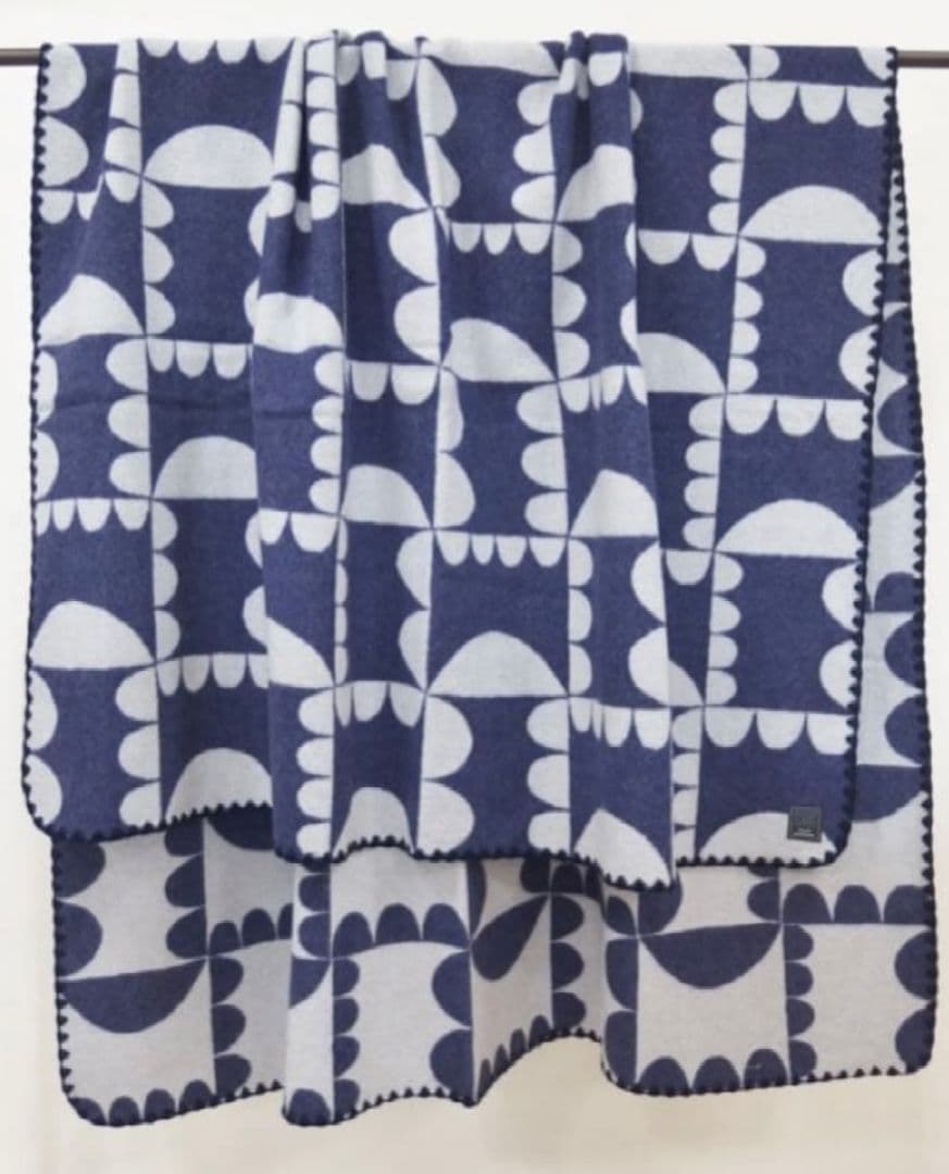 【新品】mina perhonenミナペルホネン　ブランケット　hanagumo