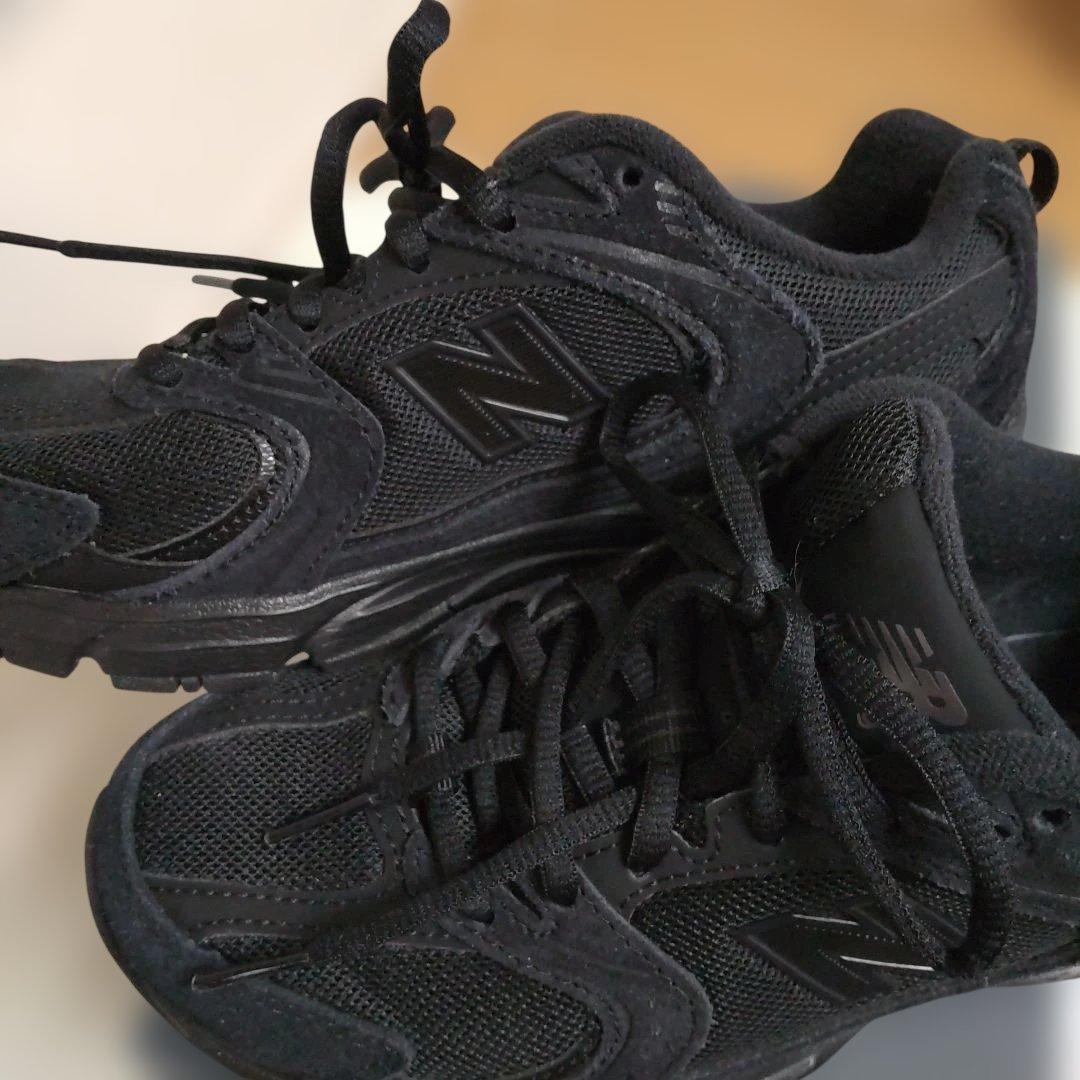 nmamaさま専用New Balance ブラックスニーカー