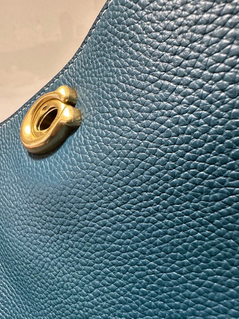 coach ウィロウ19 ソフト バケット バッグ　ブラス/マリン