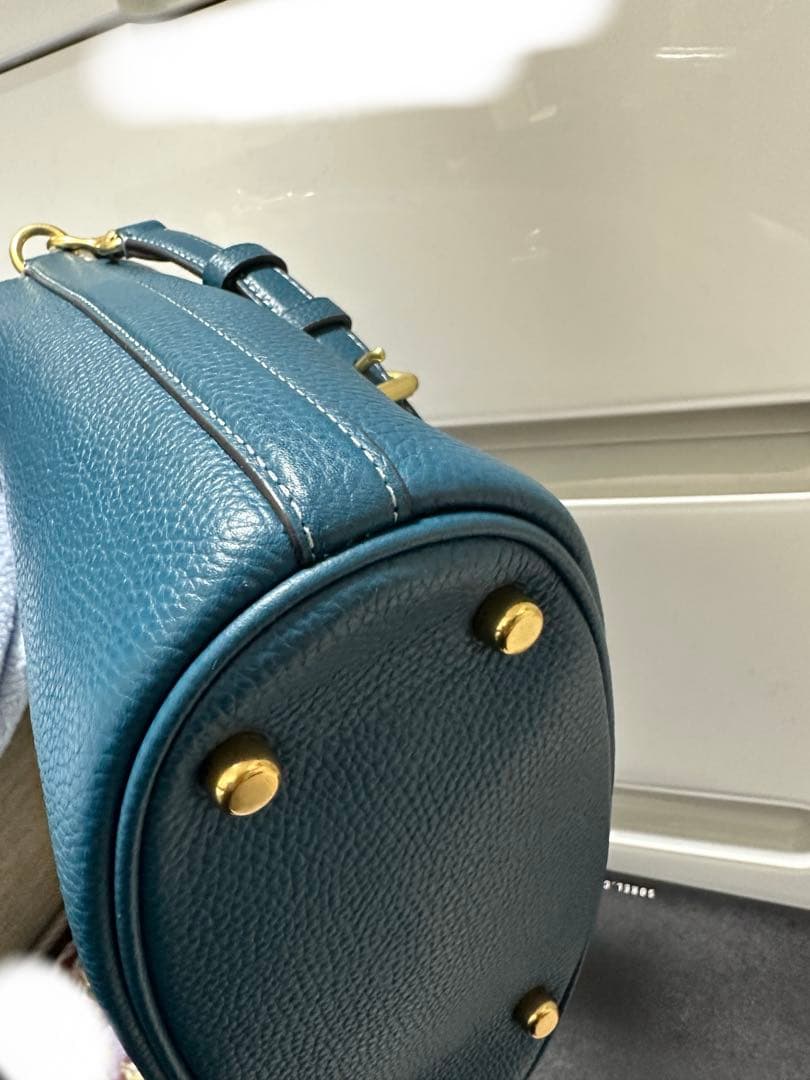 coach ウィロウ19 ソフト バケット バッグ　ブラス/マリン