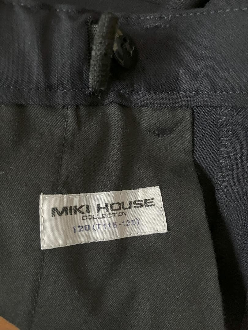 ミキハウス　エンブレムつきスーツセット　男の子120