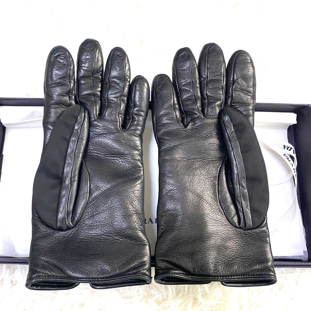 PRADAレディースラムスキンナイロン手袋　ブラック　美品