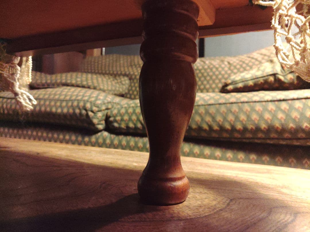 希少　ビリヤード　卓上　台　ろくろ足　轆轤　レトロ　アンティーク　ヴィンテージ