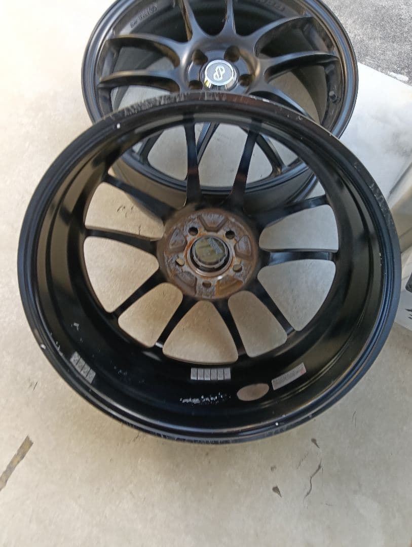 エンケイ PF01 18インチ 7J PCD100 5穴 +48 2本 送料込