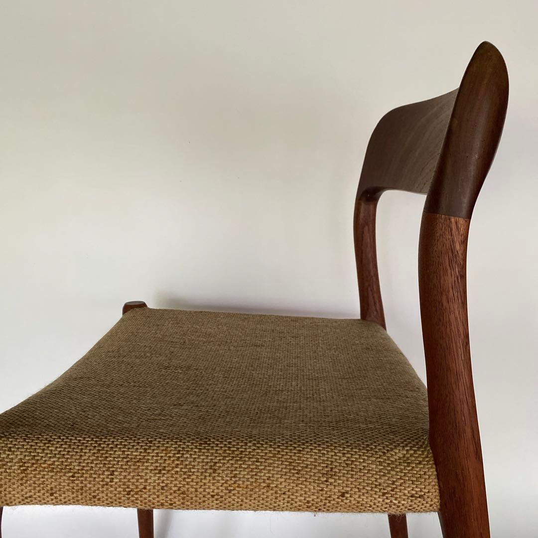 J.L. Møller No.75 ダイニングチェア チーク ファブリック A