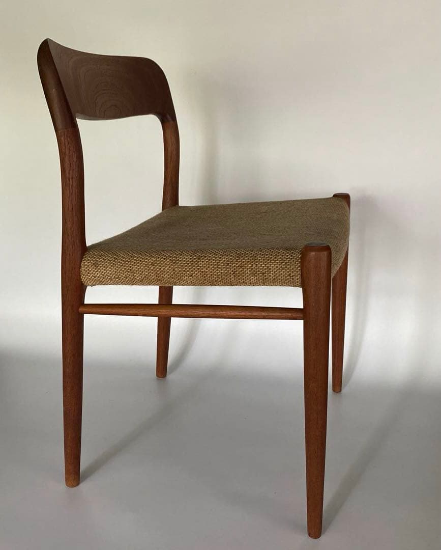 J.L. Møller No.75 ダイニングチェア チーク ファブリック A