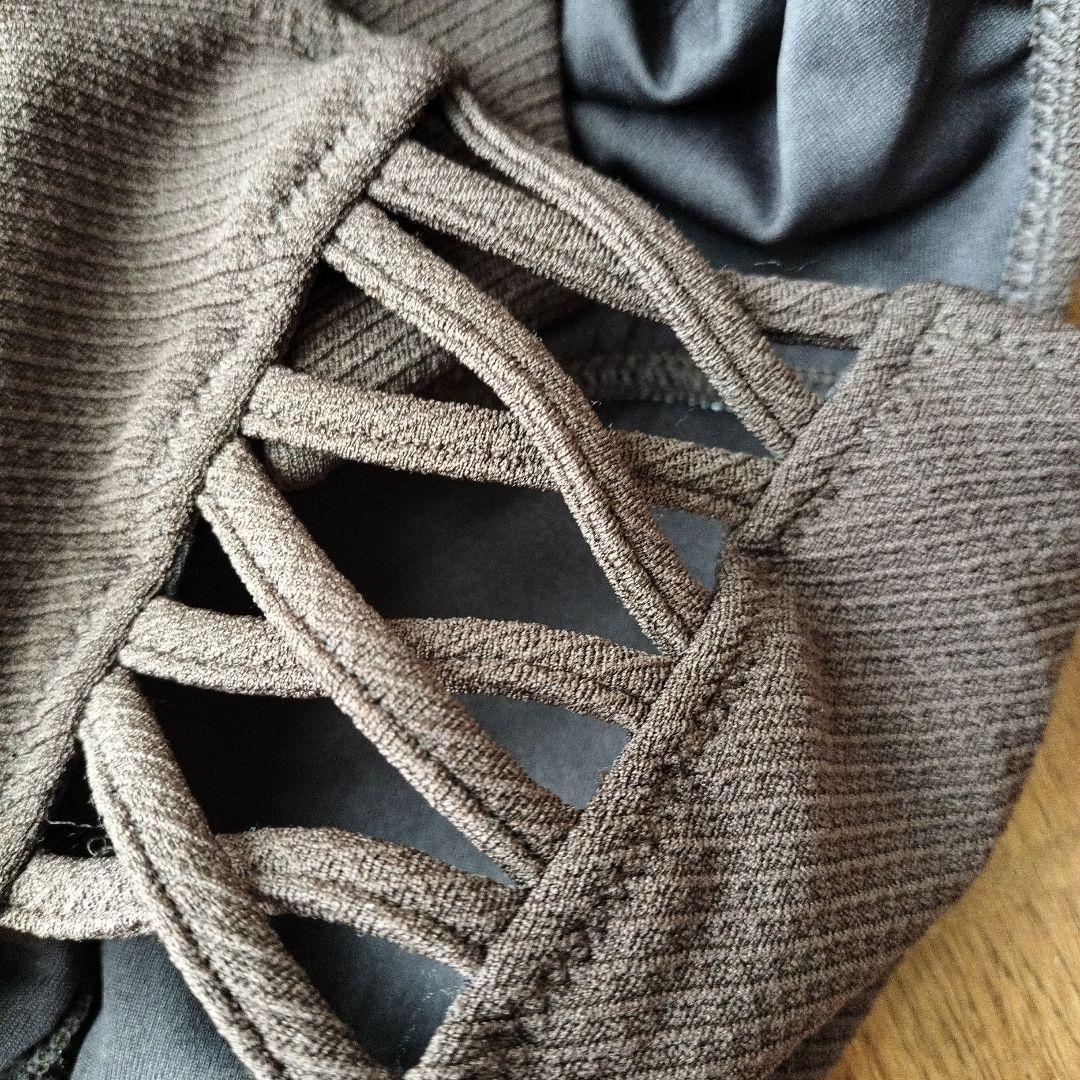 ゆ*り様 即完売品SNIDEL ホルターネックスイムワンピース