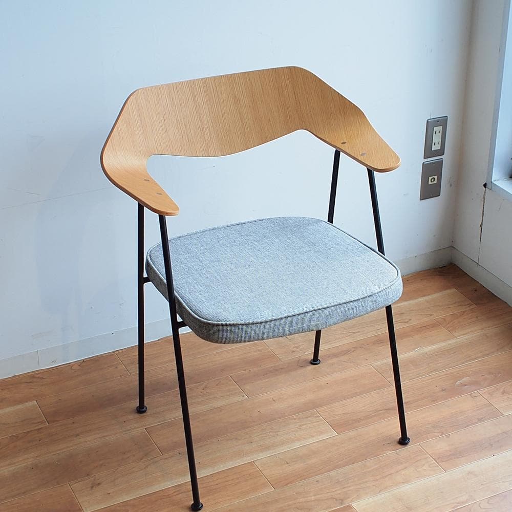 Case Furniture 675チェア オーク材×ファブリックシート