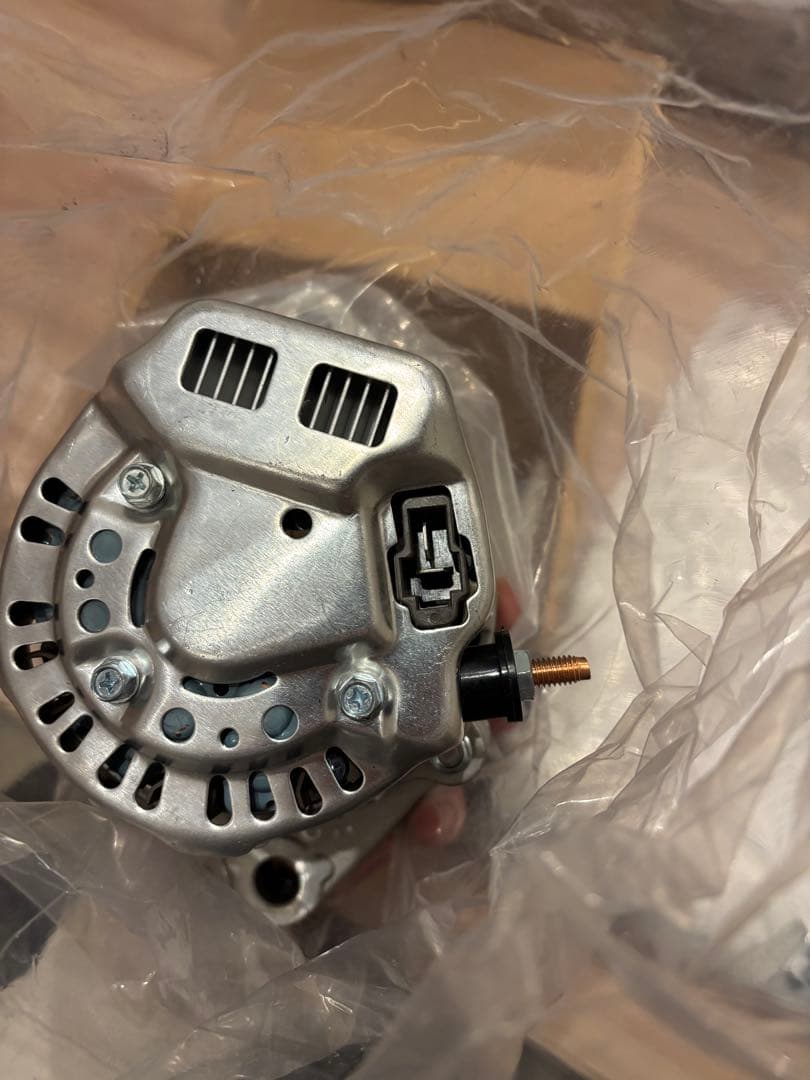 ダイハツ　ダイナモ　オルタネーター