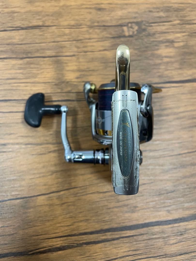 ダイワ 06 トーナメント ISO Z 2500LBD DAIWA 磯