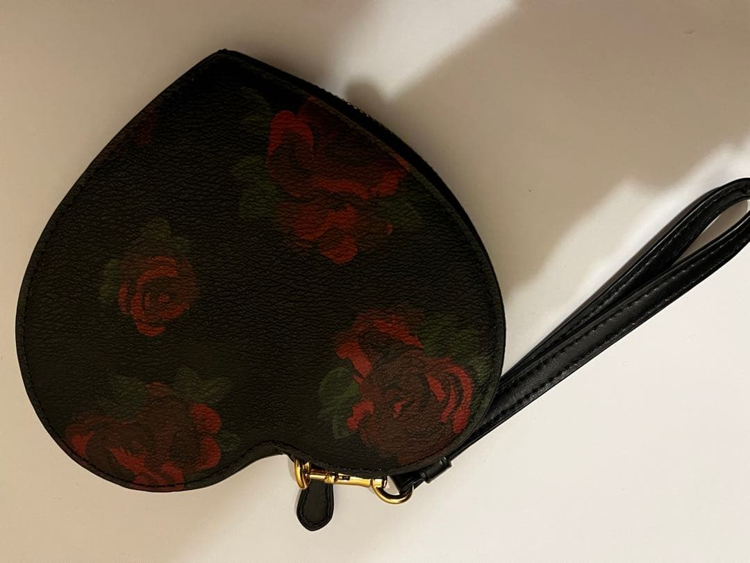 coach長財布&ハート型ポーチ