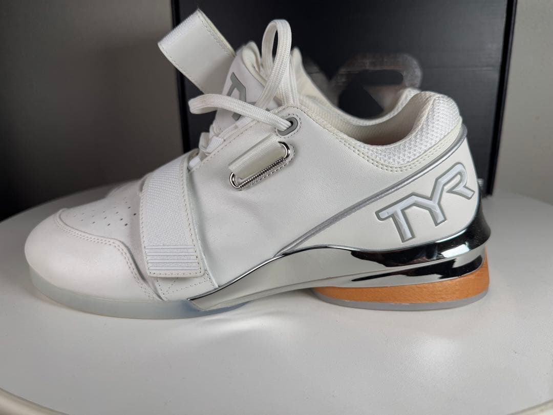 TYR FORCE1 ELITE リフティングシューズ　28cm M11【美品】