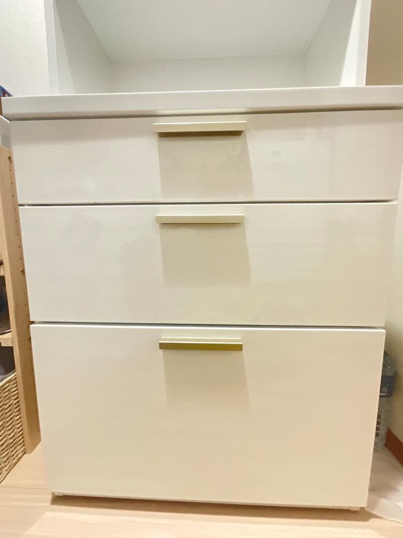 ホワイト食器棚 ニトリ　キッチンダイニングボード（ソレル 70DB WH）