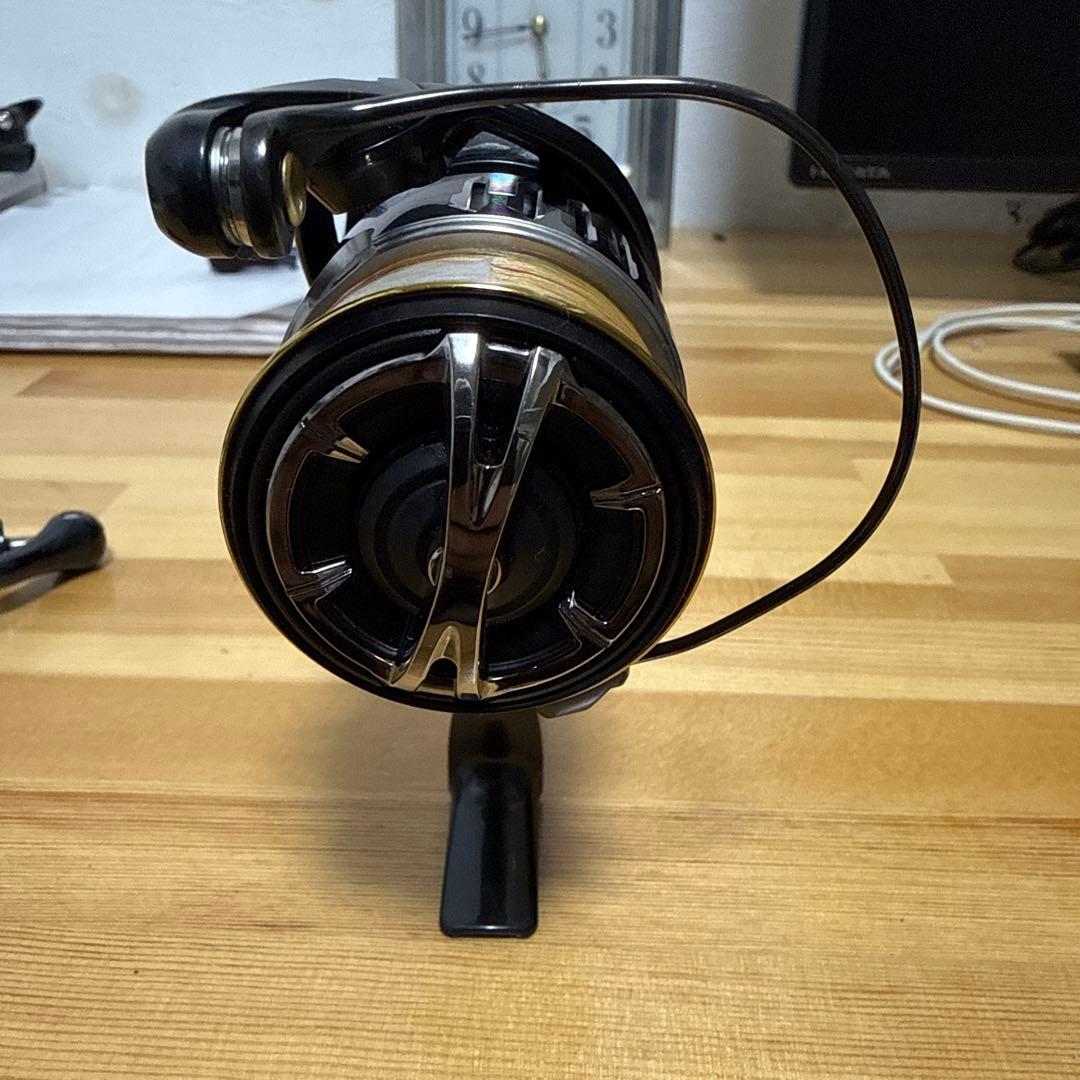 ツインパワーXD C3000HG スピニングリール