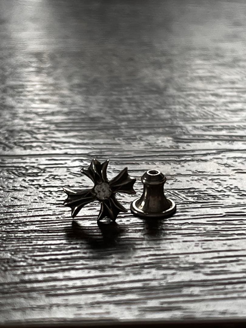 クロムハーツ 1ダイヤ シルバーピアス