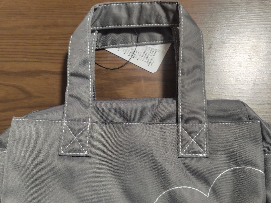 【新品・タグ付き】ナイロンデイジーステッチショルダーバック