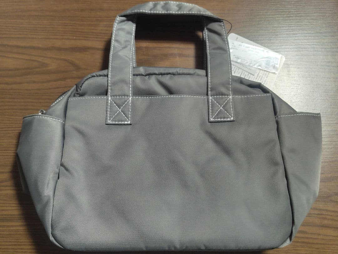 【新品・タグ付き】ナイロンデイジーステッチショルダーバック