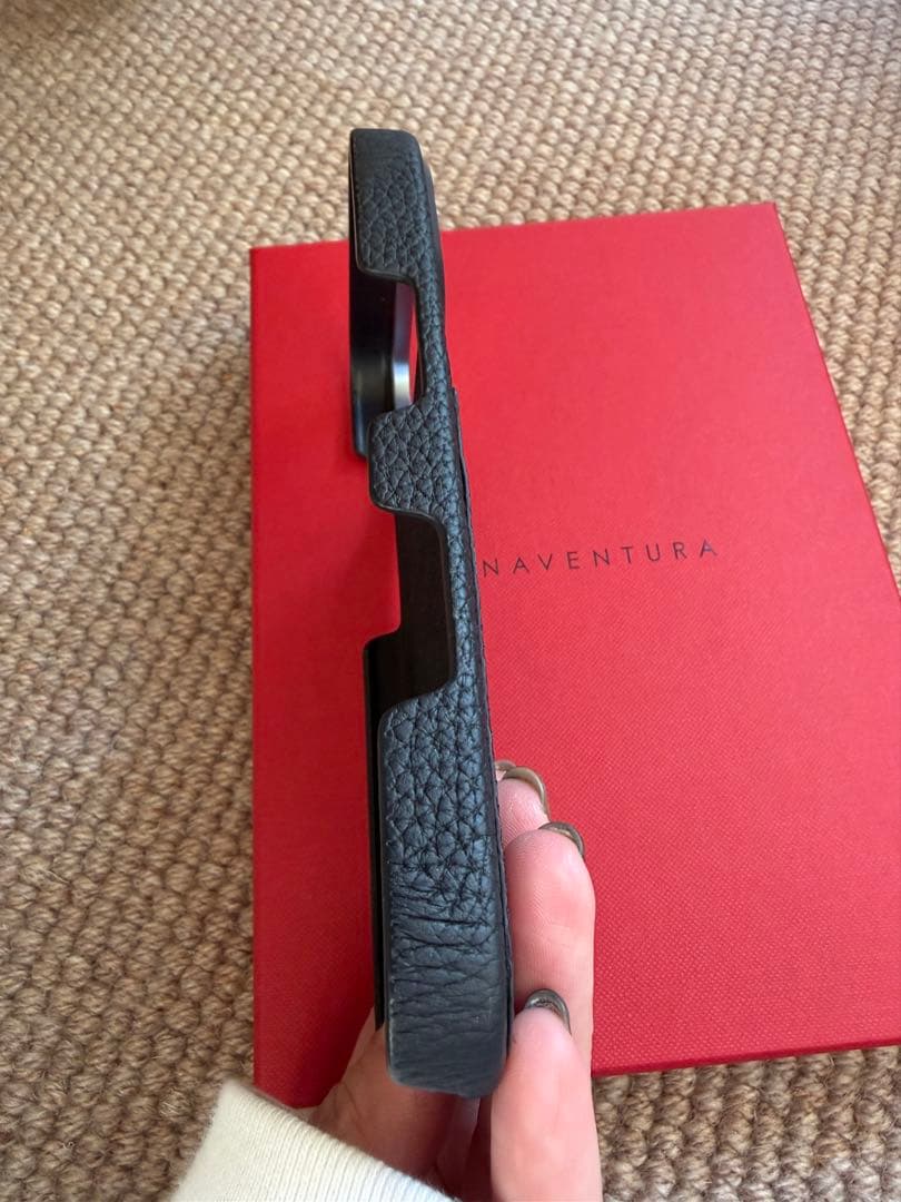 BONAVENTURA バックカラーケース〔iPhone17pro〕