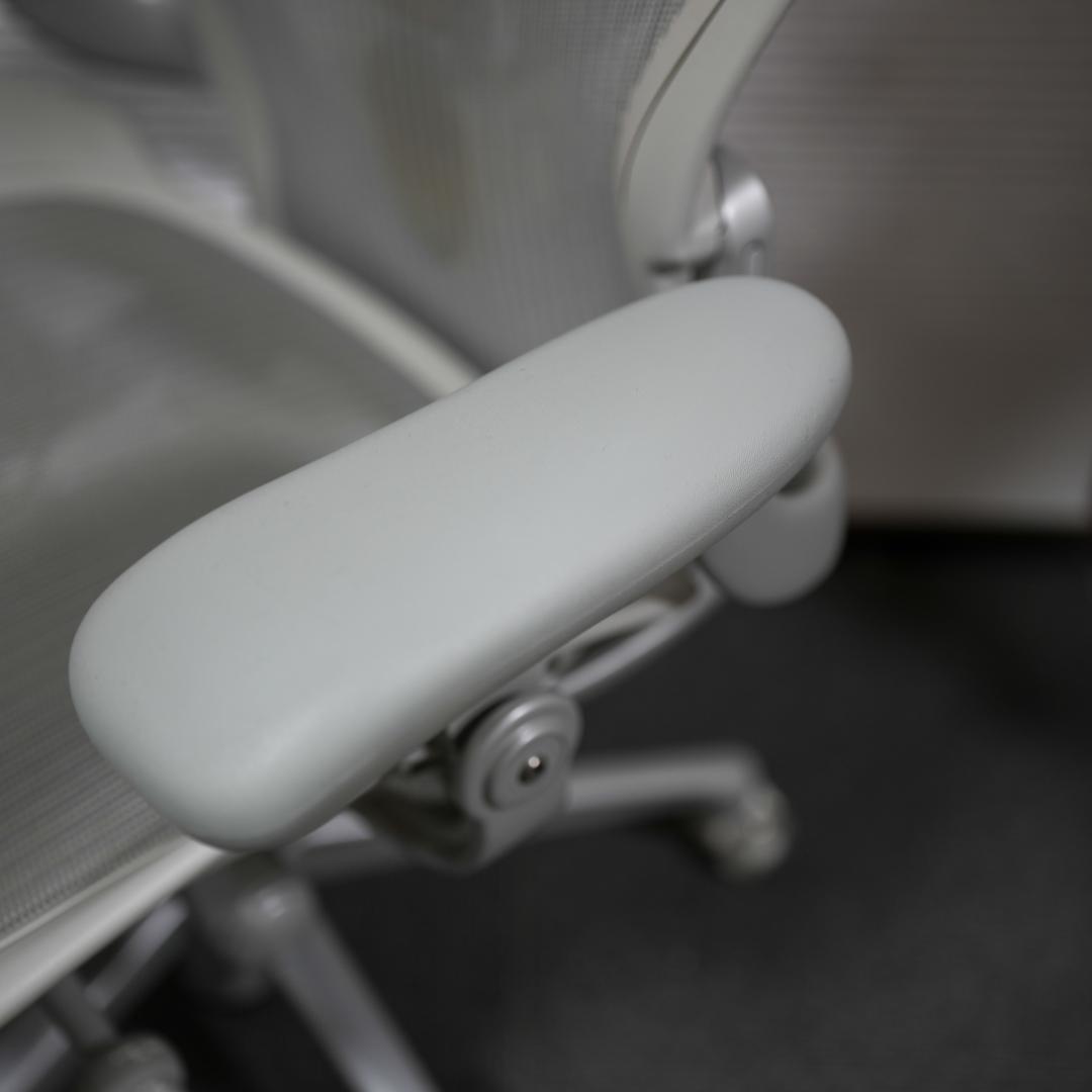 アーロンチェア リマスタード サイズB ミネラル & アトラス ヘッドレスト