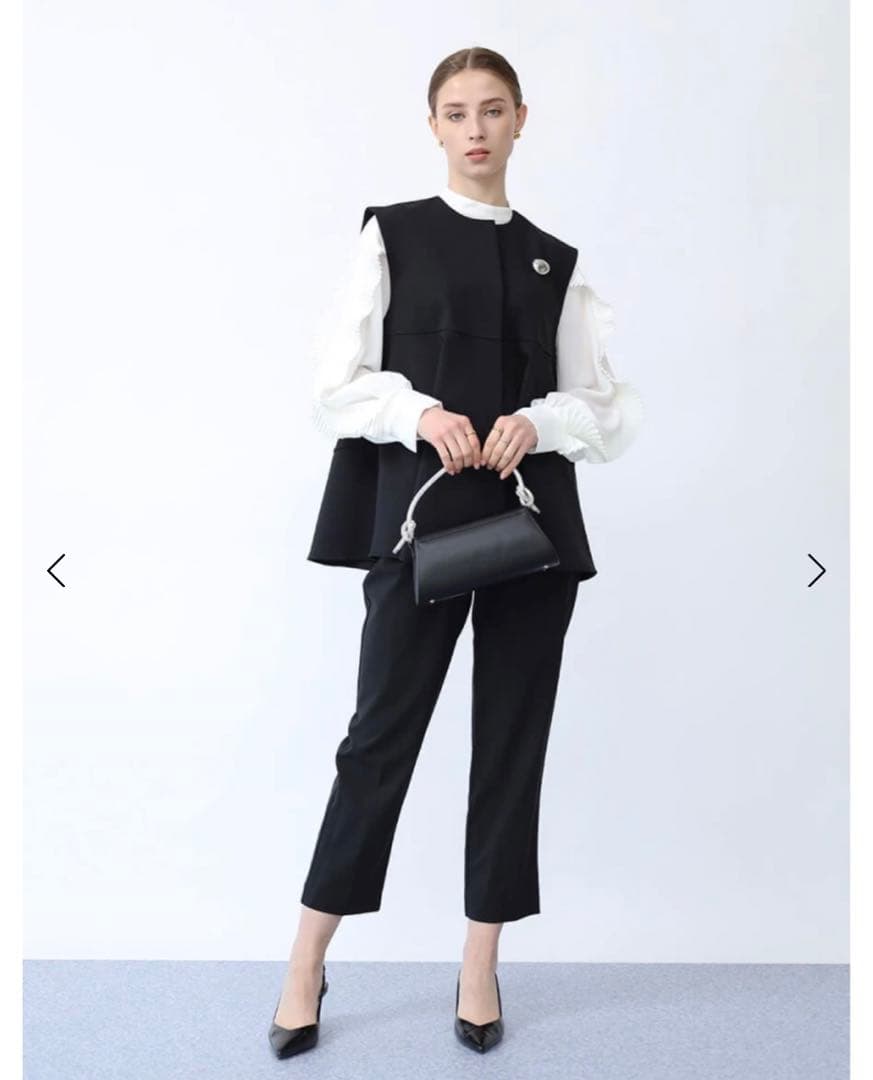 Aga ペプラムジレジャケット 9号　ブラック