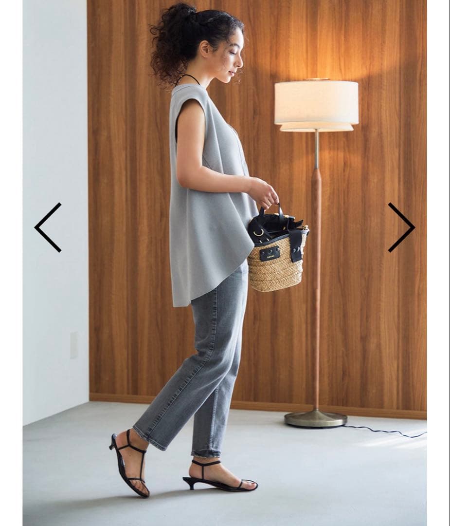 コレバさん専用未使用タグ付きオワーノOWAUNOバッグフレアニットジレLグレー