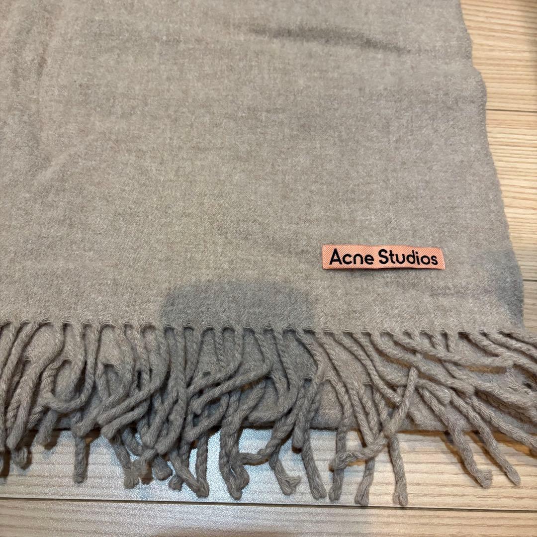 Acne Studios グレー マフラー 70 x 200 cm