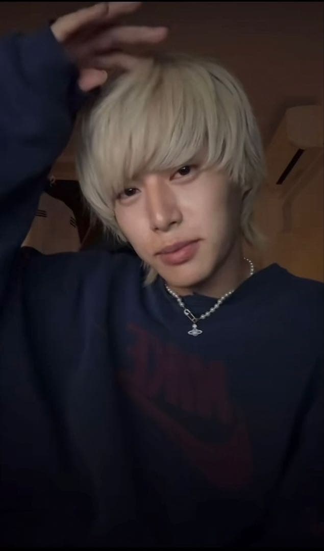 かやゆー着用　Vivienne Westwood パールネックレス