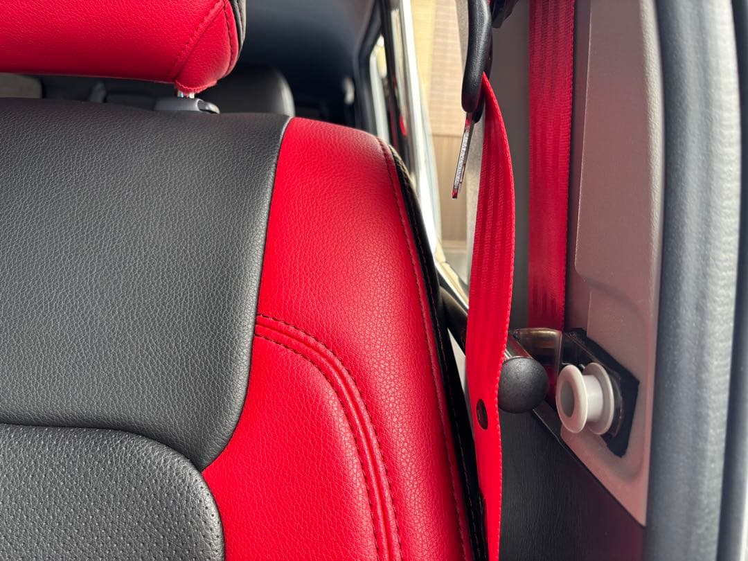 ハイエース　アシストグリップ　4点セット