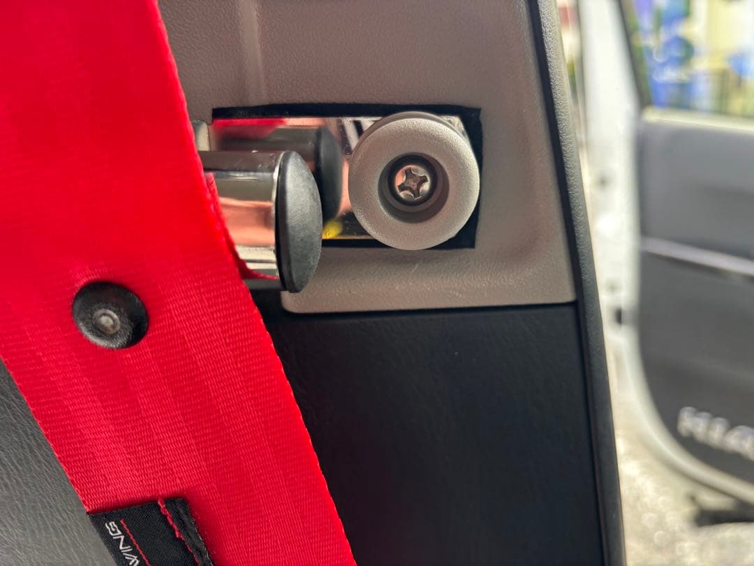 ハイエース　アシストグリップ　4点セット