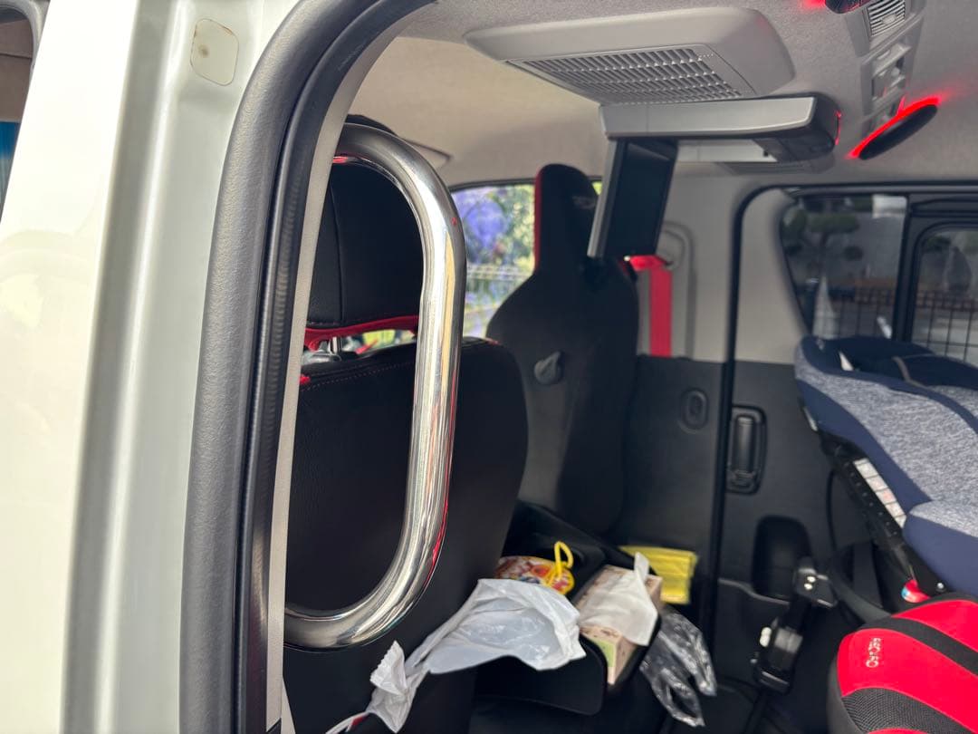 ハイエース　アシストグリップ　4点セット