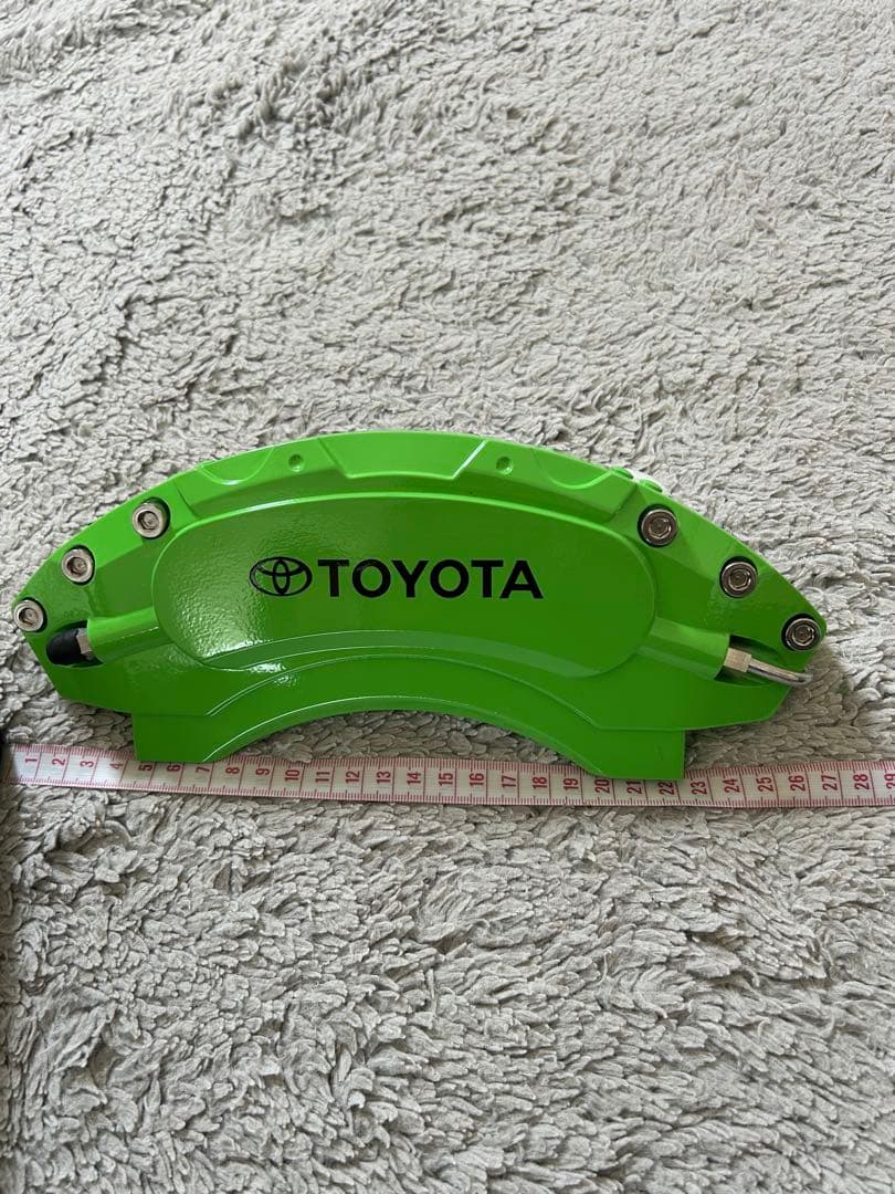 トヨタ　クラウンスポーツ　キャリパーカバー グリーン30系6AA-AZSH36W