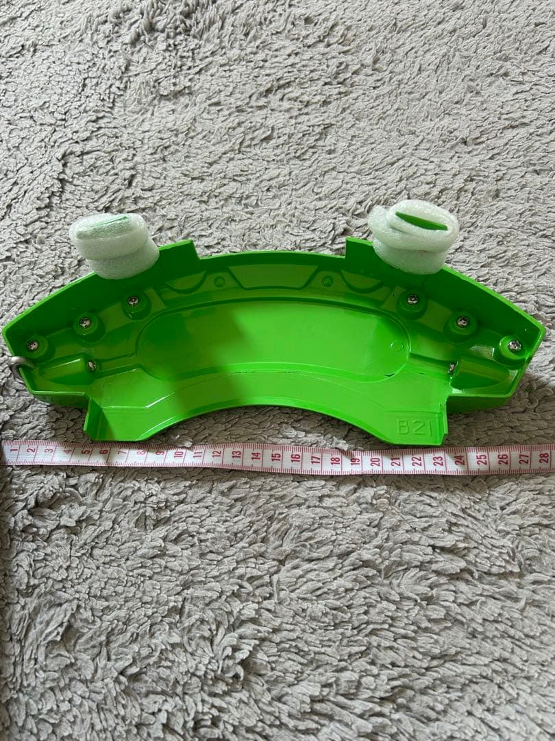 トヨタ　クラウンスポーツ　キャリパーカバー グリーン30系6AA-AZSH36W