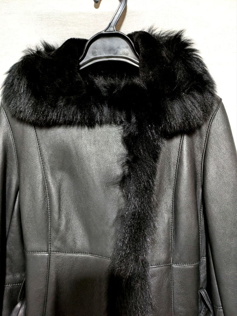 専用　ラム レザー袖、襟、裏地フォクスファー付きロングコートベルト付きMサイズ