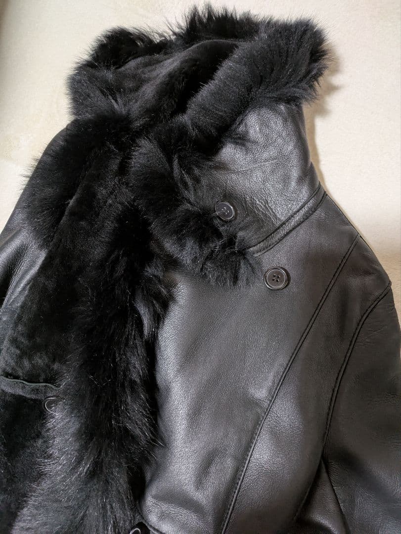 専用　ラム レザー袖、襟、裏地フォクスファー付きロングコートベルト付きMサイズ
