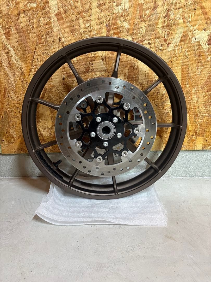 FXLRST ローライダーST 純正ホイールセット