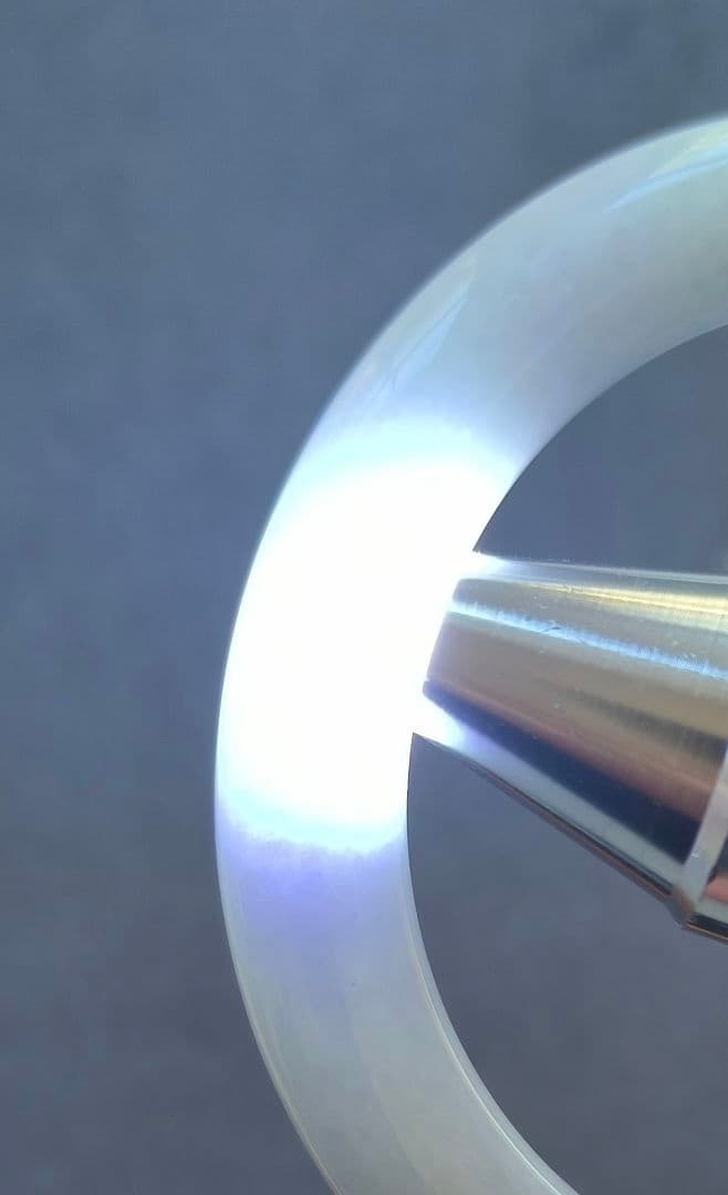 【日本鑑別書付】ラベンダーと陽緑の本翡翠バングル（内径57ミリ）5792