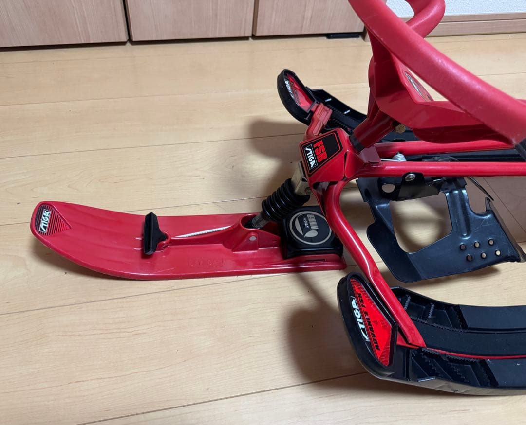 スノースライダー　STIGA FSR スノーレーサー スティガ ソリ　スノボ