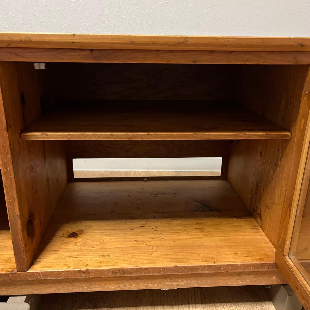 レトロなテレビボード