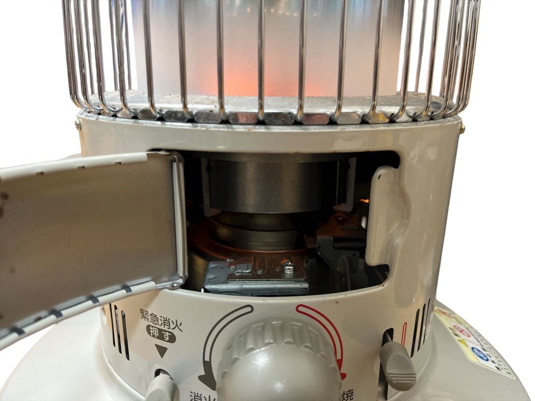 TOYOTOMI トヨトミRainbow レインボー 石油ストーブ 2012年製