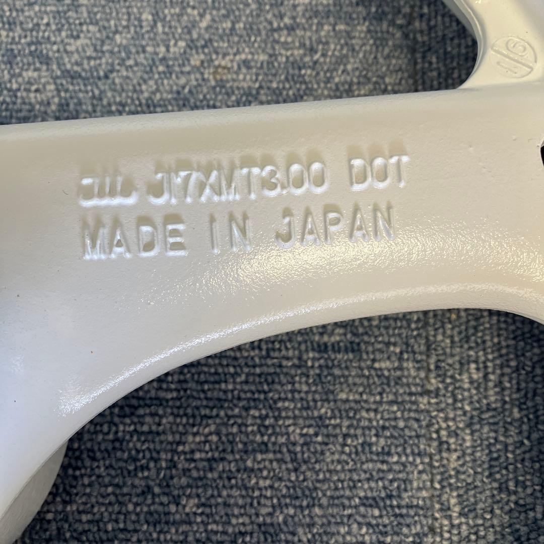 新品絶品　スズキ　RGVガンマ　フロントホイール　VJ22