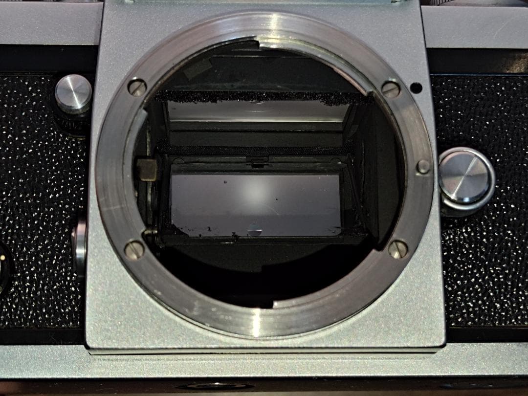 Nikon F 一眼レフカメラ 35mmフィルム