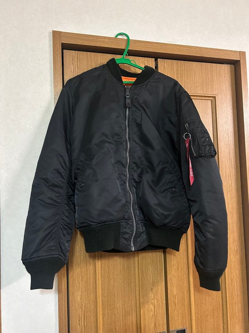 リバーシブル MA-1ジャケット ブラック/オレンジ