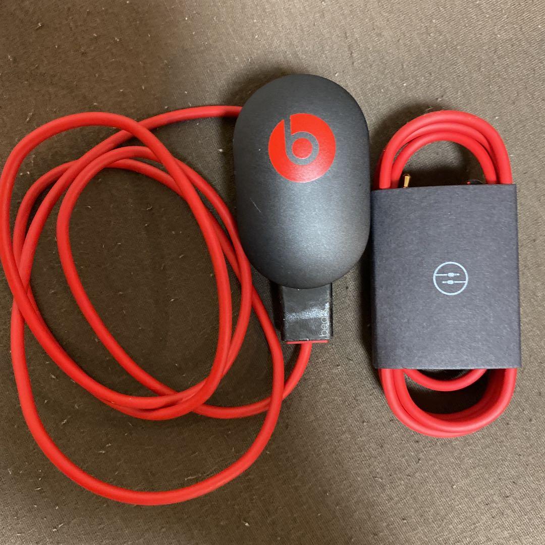 beats wirelessヘッドホン