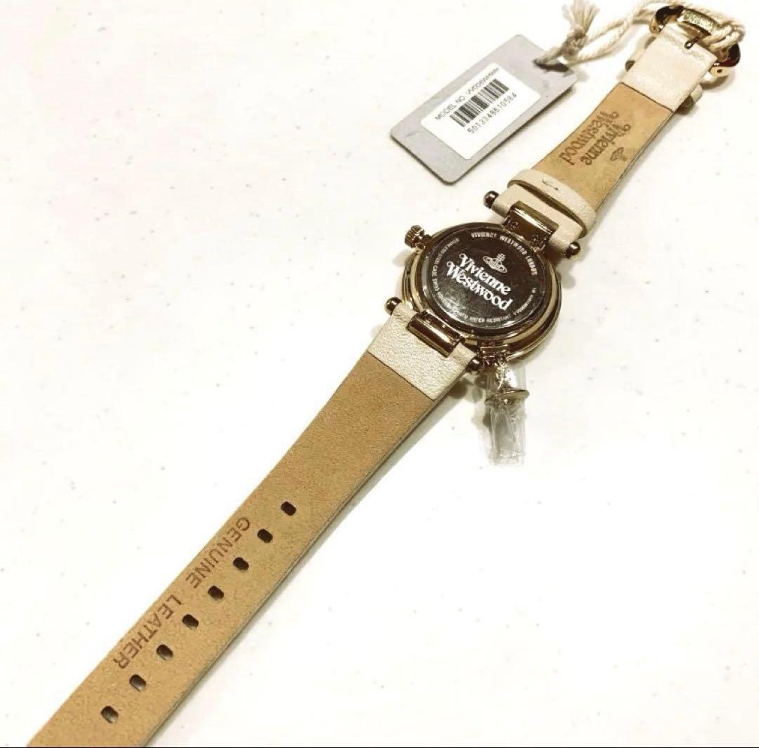 訳アリ未使用品Vivienne Westwoodのレディース腕時計
