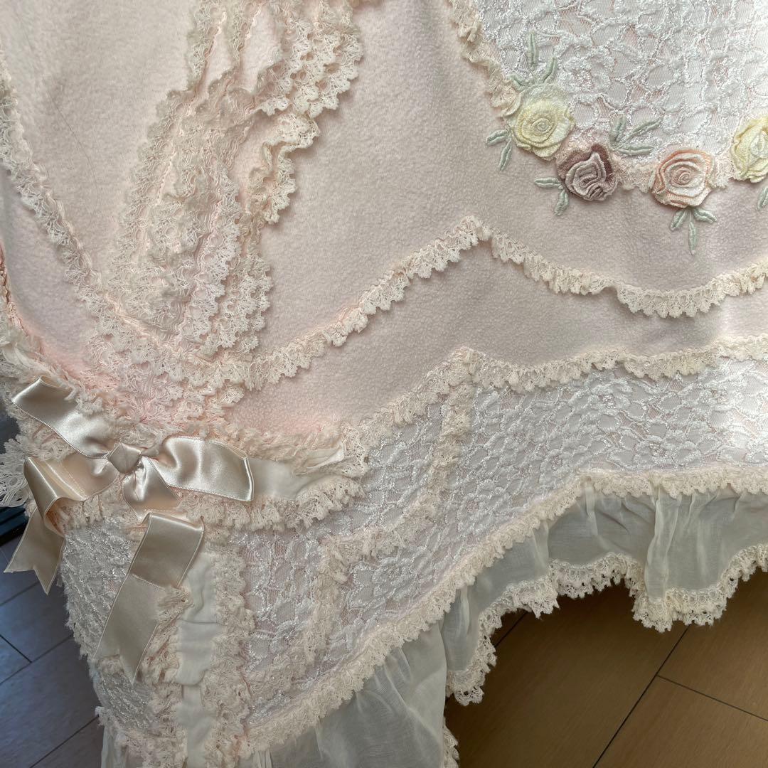 さえらヒスクローネブランケット